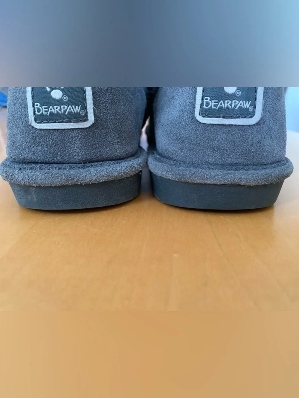 BEARPAW Women’s “Emma” Gray Suede Sheepskin Sherpa Lined Short Pull On Boots